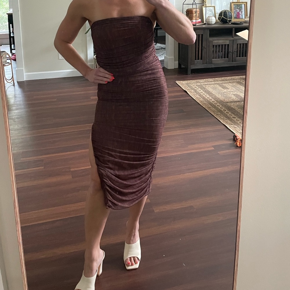 HOUSE OF CB LONDON Strapless Rouched Bodycon Midi Dress Size Small